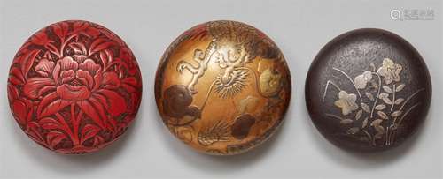 Drei manju-Netsuke. 19. Jh.