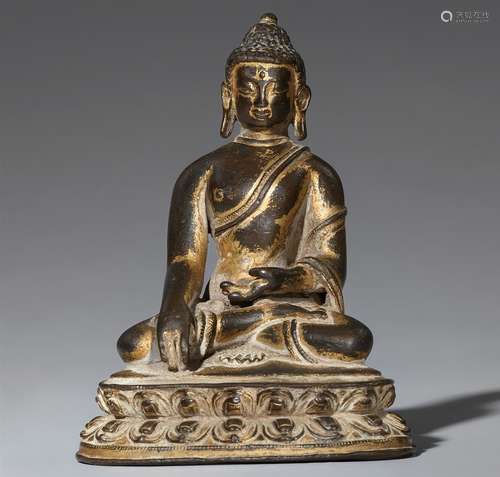 Buddha Shakyamuni. Dunkle Bronze. Tibet. 16./17. Jh.