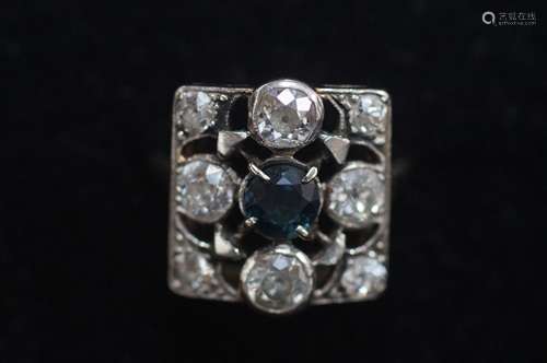 Art deco platinum & diamond ring, 8 diamonds surro