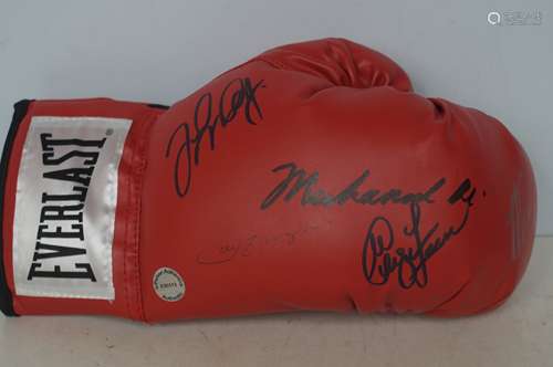 Everlast boxing glove, signed by Muhammad Ali, Mik