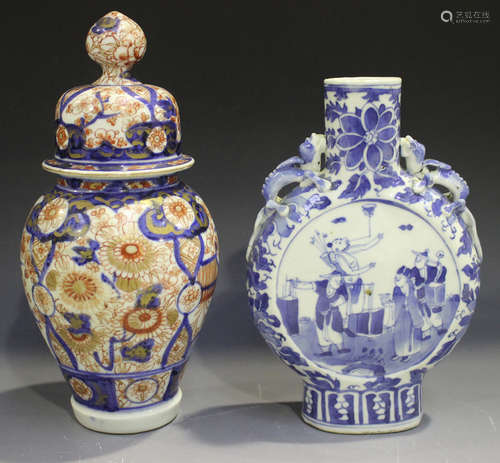 A Chinese blue and white porcelain moonflask, late 19th century, each side painted with a figural