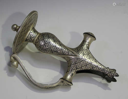 A Indian style tulwar handle, modern, with simulated damascened decoration, length 19cm.Buyer’s