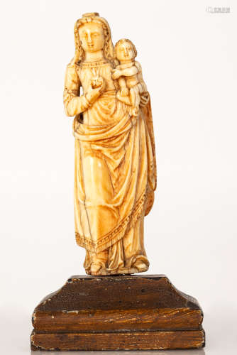Indo-Portuguese Madonna bone sculpture. 17th-18th century