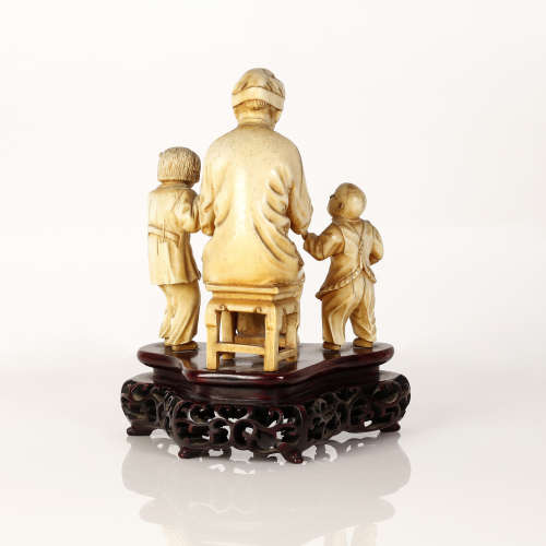 Antique Chinese Ivory Sculpture Early 20th Century