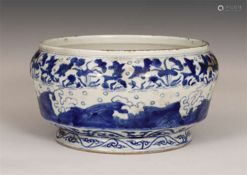 CHINESE BLUE&WHITE PORCELAIN BRUSH WASHER WITH PINE, BAMBOO AND PLUM BLOSSOM DESIGN