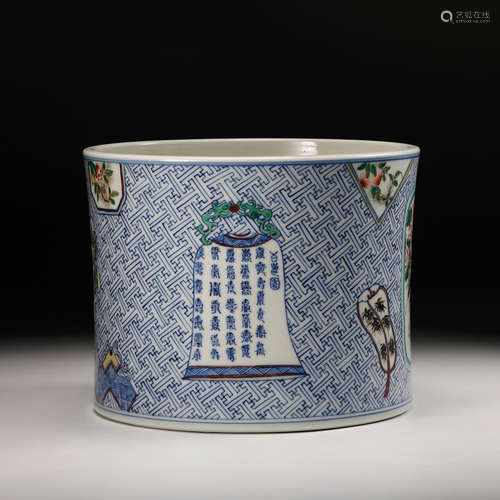 Chinese Doucai Porcelain Brush Pot