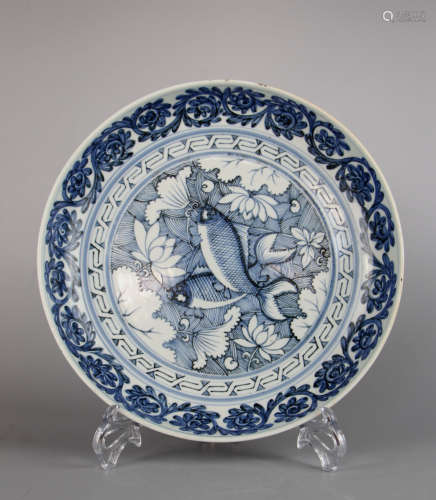 Chinese Blue White Fish Porcelain Charger