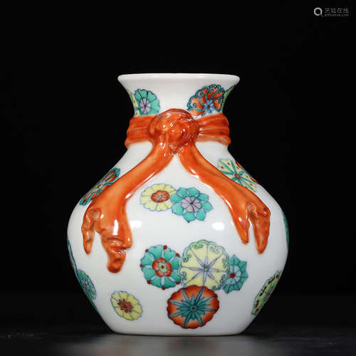 Chinese Famille Rose Porcelain Vase