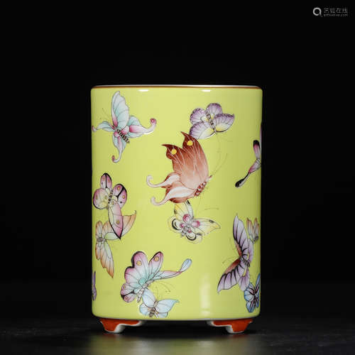 Chinese Famille Rose Porcelain Brush Pot