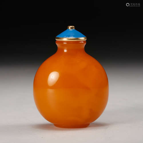 Chinese Honey Amber Snuff Bottle