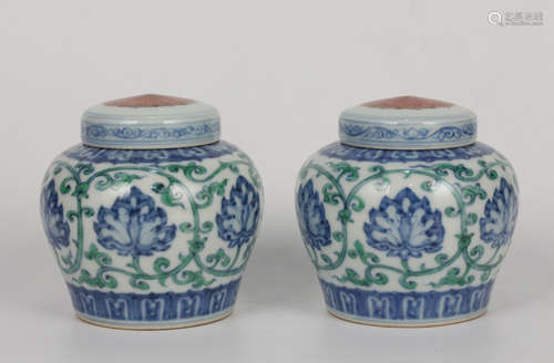 Chinese Doucai Porcelain Cover Jar