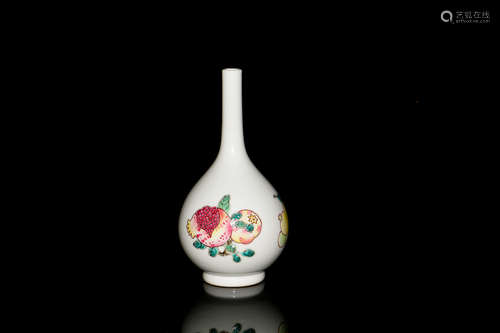 Chinese Famille Rose Porcelain Vase