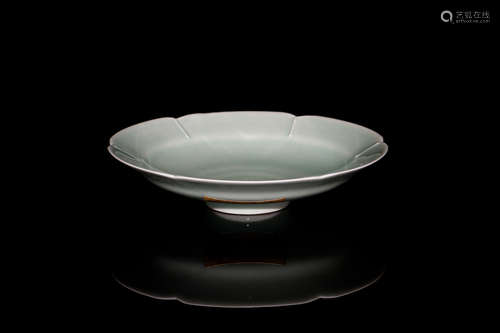 Chinese Hutian Kiln Porcelain Bowl