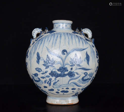 Chinese Blue White Porcelain Flask Vase