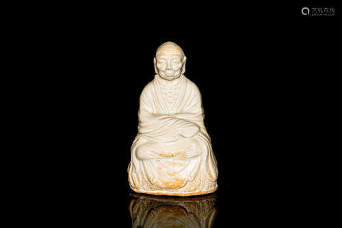 Chinese Ding Yao Porcelain Figurine