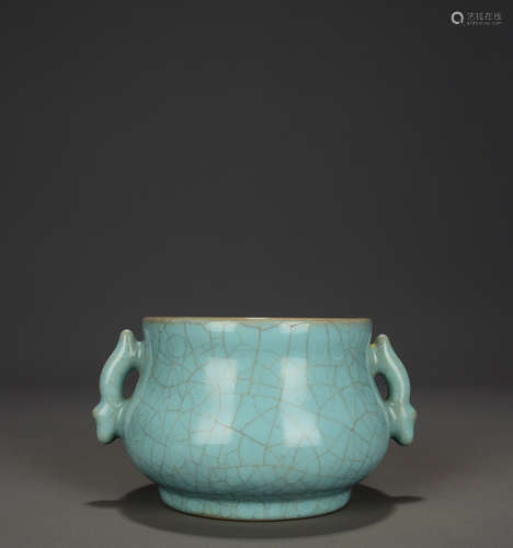 Chinese Ru Yao Style Porcelain Censer