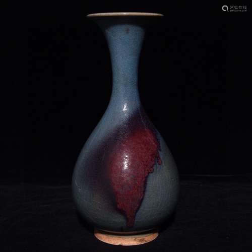 A Chinese Jun Kiln Porcelain Yuhuchunping Vase