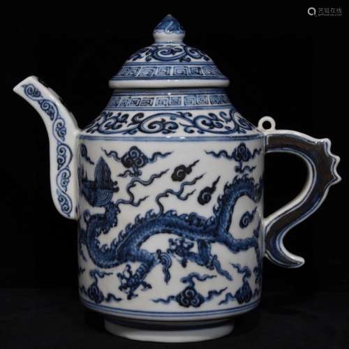 A Chinese Porcelain Blue&White Pot