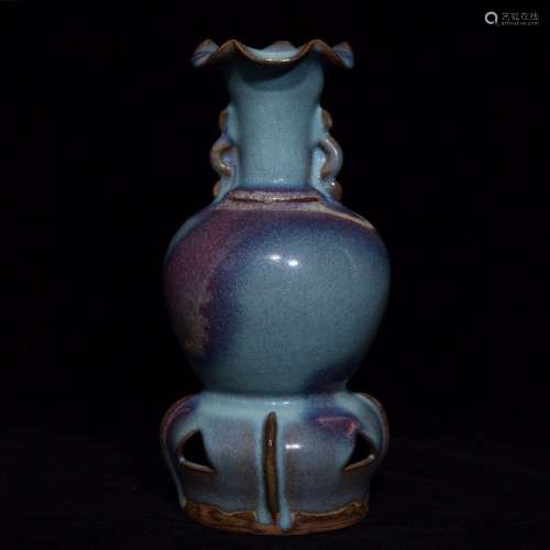 A Chinese Jun Kiln Porcelain Vase