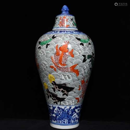 A Chinese Porcelain Wucai Meiping Vase