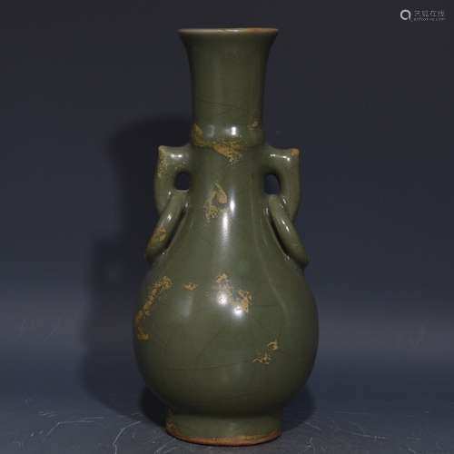 A Chinese Longquan Kiln Vase