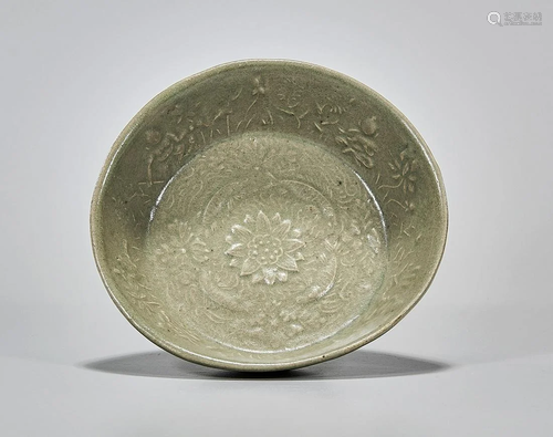 Korean Celadon Glazed dish