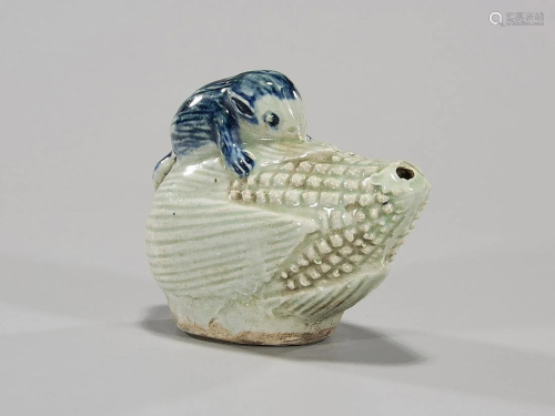 Korean Blue & Celadon Glazed Porcelain Water Dropper