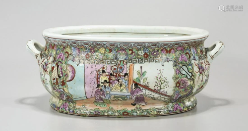 Chinese Enameled Porcelain Handled Basin
