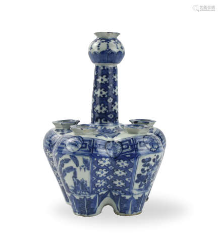 Chinese Blue & White Garlic Head Vase, 18th C.