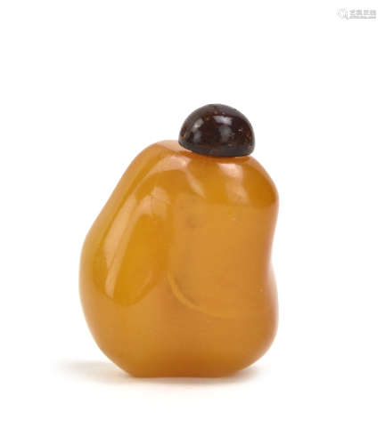 Chinese Beeswax Snuff Bottle