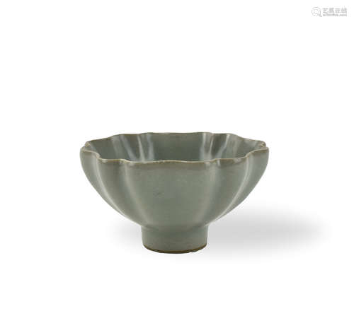 Small Chinese Longquan Ware Foliate Cup