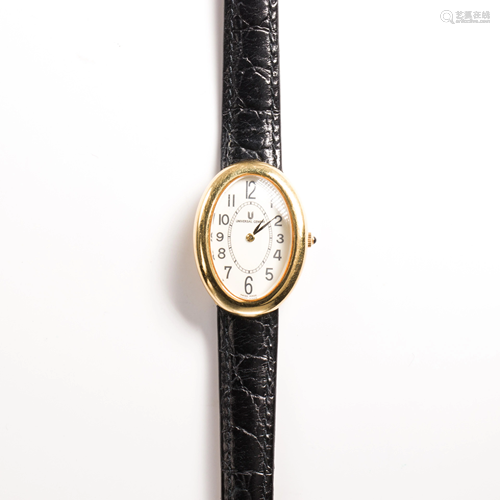 An eighteen karat gold wristwatch, Universal Geneve