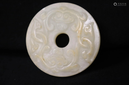 A Old Hetian white jade Hand-carved ornaments