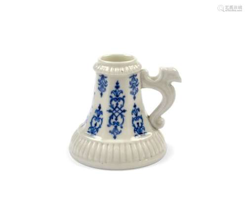 HAND CANDLE HAND CANDLE IN PORCELAIN TENDER FROM S…