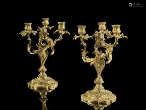 PAIR OF EARLY LOUIS XV CANDELABRES after Juste Aur…