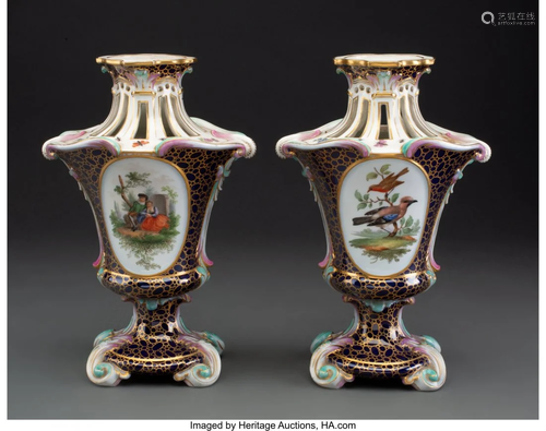 63183: A Pair of Meissen Partial-Gilt Porcelain Potpour