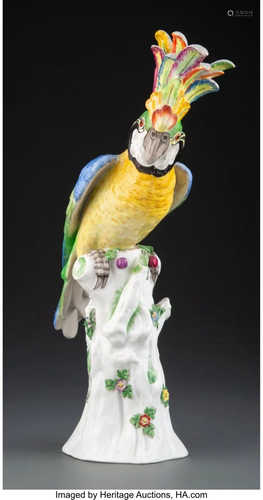 63285: A Continental Porcelain Figure: Parrot, 19th cen