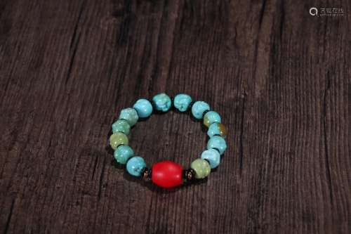 A Turquoise Stone Sherpa Glass Bead Bracelet