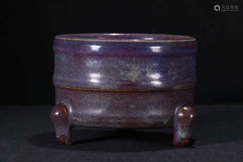 A Porcelain Jun Kiln Tripod Censer