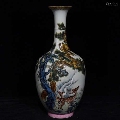 A Porcelain Famille Rose Deer Painting Vase