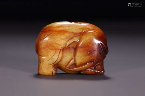 A Hetian Jade Beast Carved Ornament