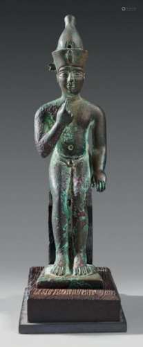 Statuette d'Harpocrate Horus assis coiffé de la co…