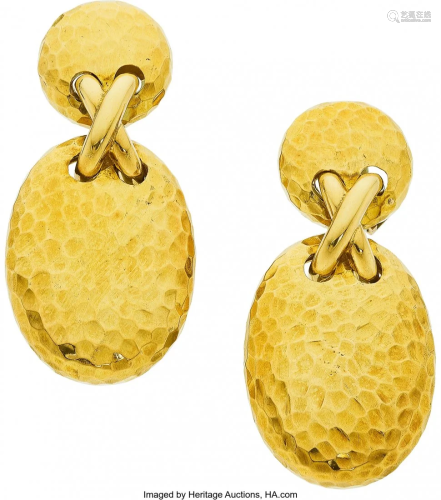 55013: Gold Earrings, Van Cleef & Arpels The 18k gold