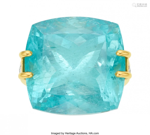 55282: Aquamarine, Diamond, Gold Ring The ring featur