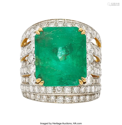 55264: Emerald, Diamond, Gold Ring, French The ring fe