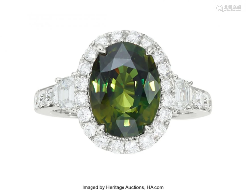 55360: Ceylon Alexandrite, Diamond, White Gold Ring T