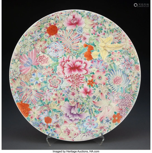 67139: A Large Chinese Famille Rose Plate with Hundred