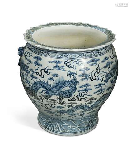 A Chinese blue and white porcelain fish tank/jardiniere, Ming style,