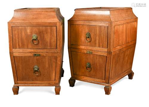 A pair of Regency mahogany dining room pedestals,