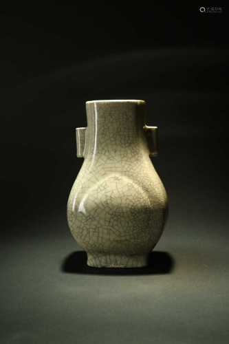 A Chinese Ge-type glazed 'arrow' vase, Hu